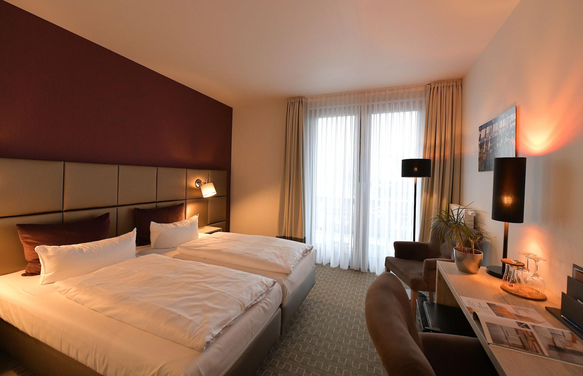 Landhotel Rittmeister & Kraeuter-Spa Adults Only Rostock Exterior foto